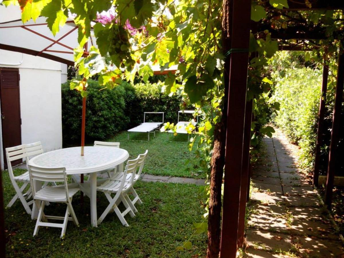 Garden House Pompei Vesuvio Trecase Exterior foto